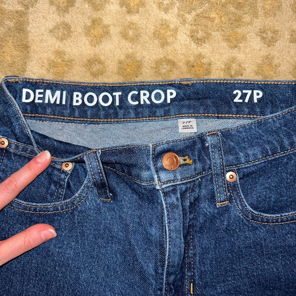 J.crew Demi Boot Cut Crop Jean cut off size 27P - Picture 5 of 5